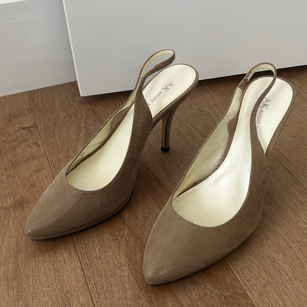 Anne Klein Neutral Elegant Pumps